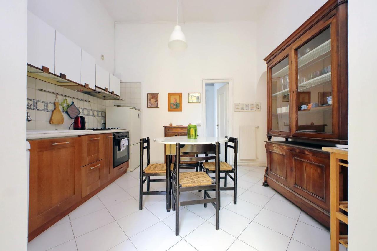 Cozy Merulana Rome Bagian luar foto